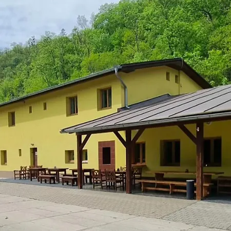 게스트하우스 A Restaurant Jaro *